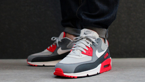 Nike Air Max 90 Essential Dusty Grey