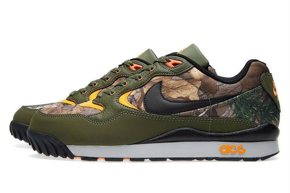 nike air wildwood premium acg camo olive