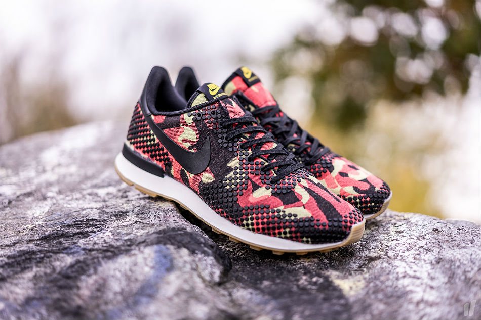 Nike Wmns Internationalist Jacquard Premium