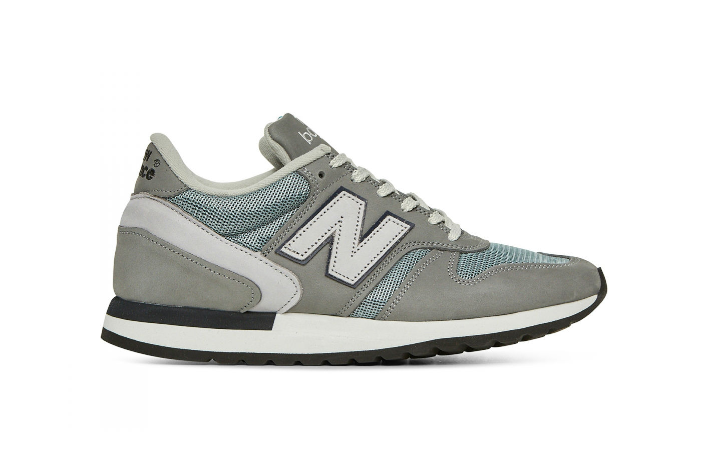 New Balance M770 Grey