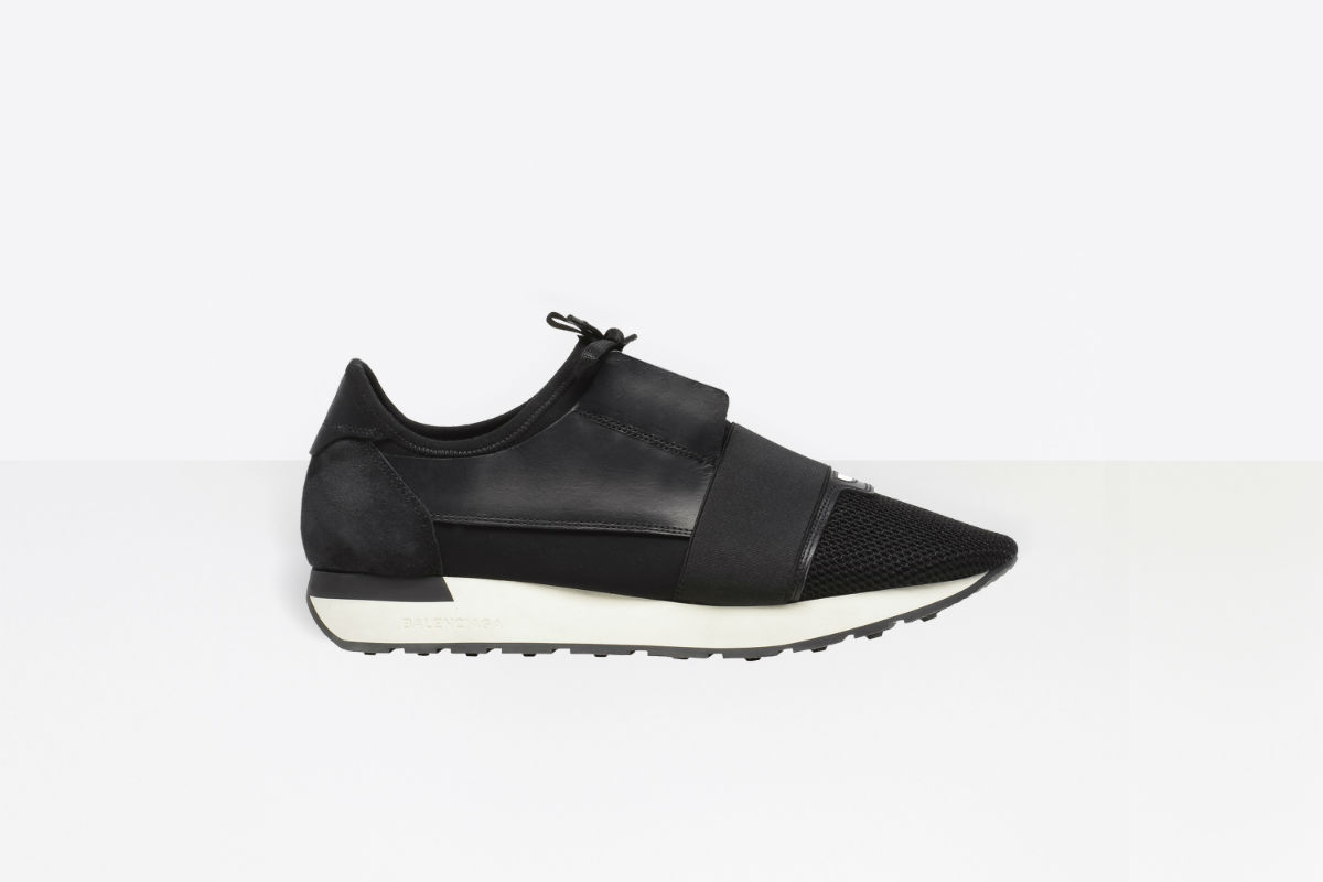 balenciaga race runners black