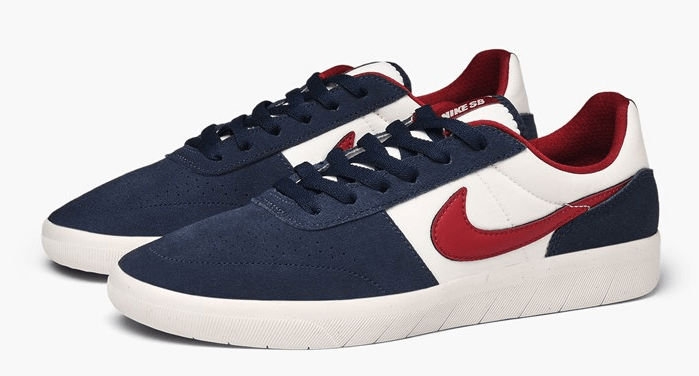 Nike SB Team Classic obsidian team red